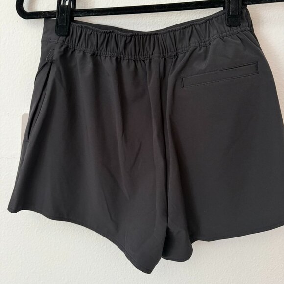 Alo Yoga Clubhouse Skort - Black - Small - Picture 4 of 4